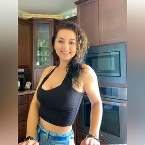 Meet your Posher, Samantha